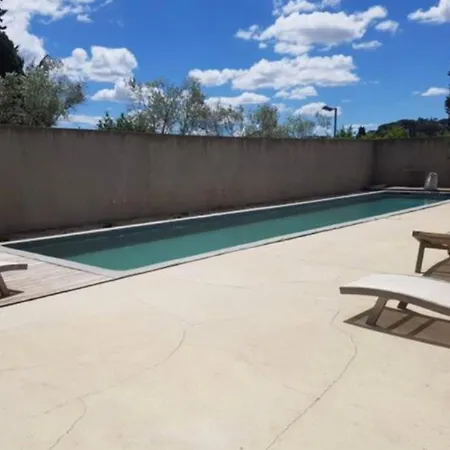 Chez Babou D'artistes Avec Piscine, Parking Apartment